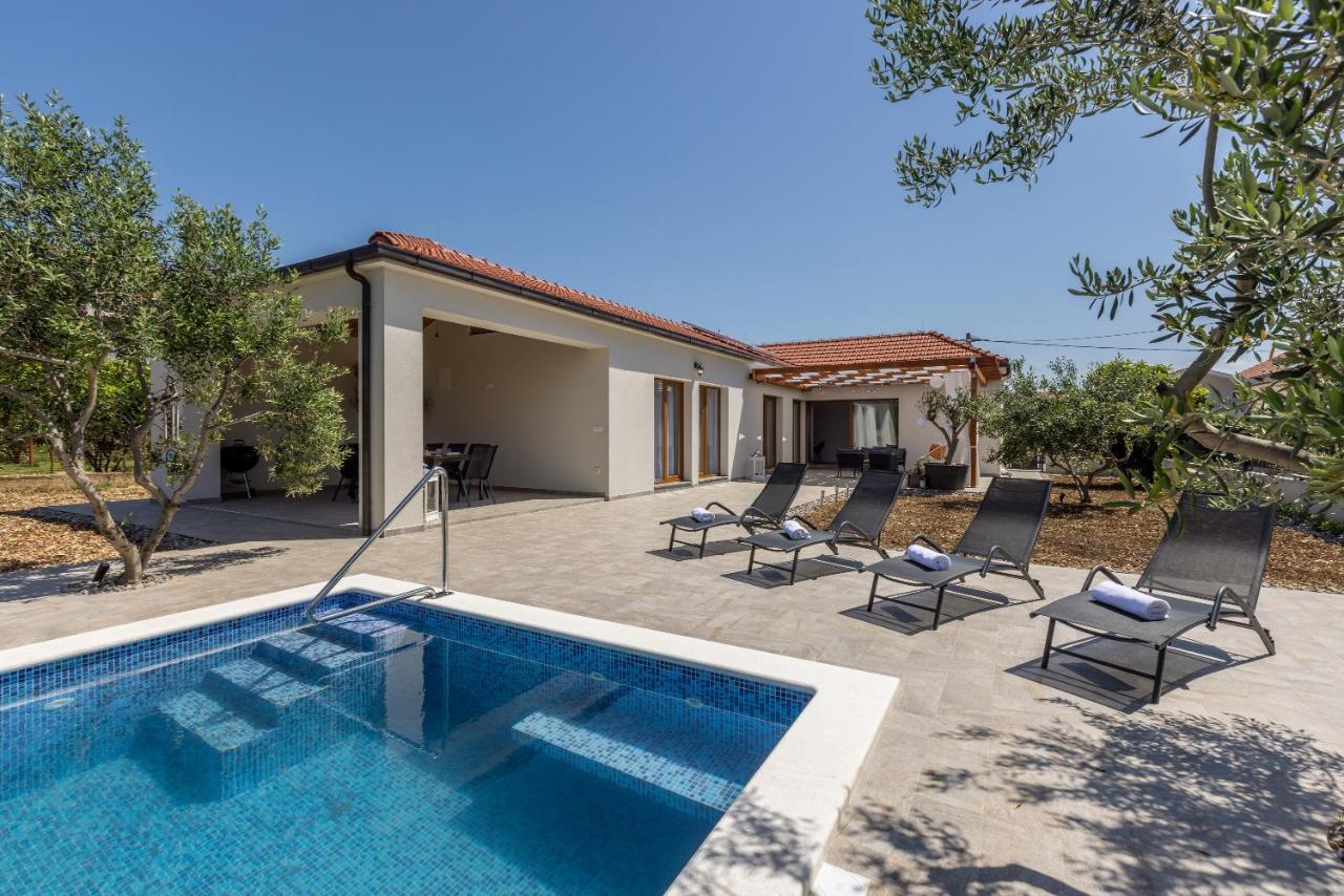 Villa Mamma Mia Kaštela Екстериор снимка