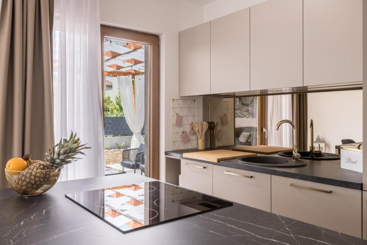 Villa Mamma Mia Kaštela Екстериор снимка