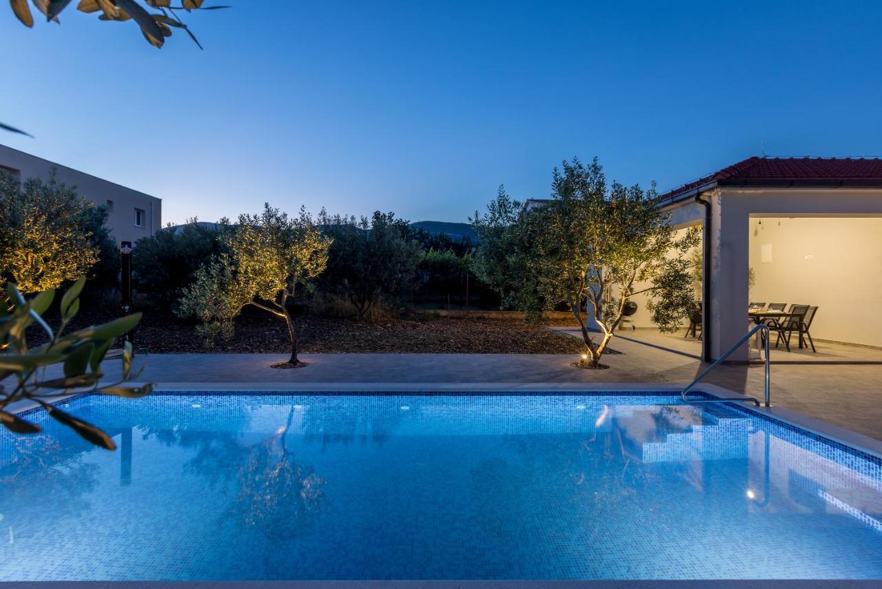 Villa Mamma Mia Kaštela Екстериор снимка
